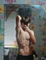 Молодой парень (18 лет) – Фото 1