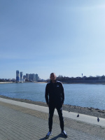 Девушку – Фото 1