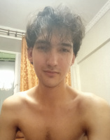 Парень 20 лет хочет найти девушку в Москве – Фото 1