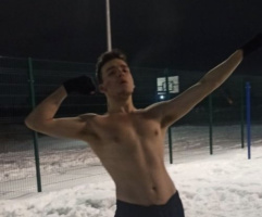 Даниил 18, детственник 185 хожу в качалку бегаю, добрый и порядочный  – Фото 1