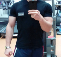 Ищу красивкую девушку с хорошей фигурой. – Фото 1