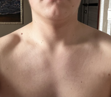 Парень 20 лет спортивного телосложения ищет разнообразия – Фото 1