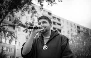 Ищу женщину, девушку – Фото 1