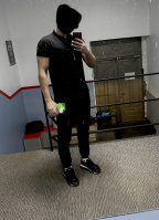 Готов вылизать абсолютно все на твоем теле, есть кв, могу и в любом другом месте, хоть подъезд. – Фото 1