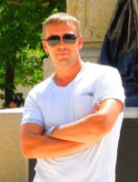 Ищу девушку или женщину строгую с характером – Фото 1