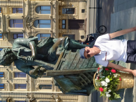 Симпатичный мужчина  – Фото 1