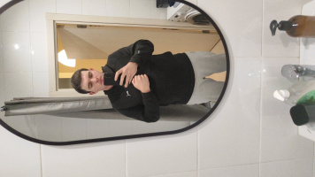 Мужчина очень горячий – Фото 1