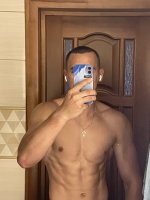 Ищу секс с девушкой женщиной 20-35 лет  – Фото 1