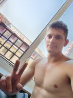 Молодой симпатичный парень ищет девушку для секса – Фото 1