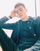 Встречусь с девушкой. Умею куни. 187/90/18см – Фото 1