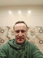 42 года, очень хочу женской ласки. Давно ни с кем не был. От отчаяния сюда пришёл. – Фото 2