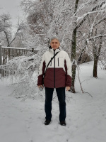 Парень с хорошим мужским достоинством, приглашает к себе в гости девушку для секса. – Фото 1