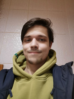 Послушный молодой – Фото 1