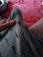 Молодой и ненасытный в поисках девушки старше себя – Фото 1