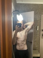 Молодой парень ищет даму от 25 до 55 – Фото 1