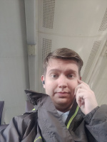 Молодому парню нужна зрелая дама – Фото 1