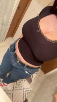 Люблю уверенных мужчин с чувством юмора. Если это про тебя, буду ждать сообщение. – Фото 1