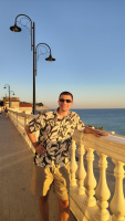 Одинокий парень ищет подругу – Фото 1